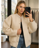 Comprar Jaqueta Bomber Feminina de Lã Batida bege Bouclê Oversized térmica aquecimento natural inverno em promoção ZARA